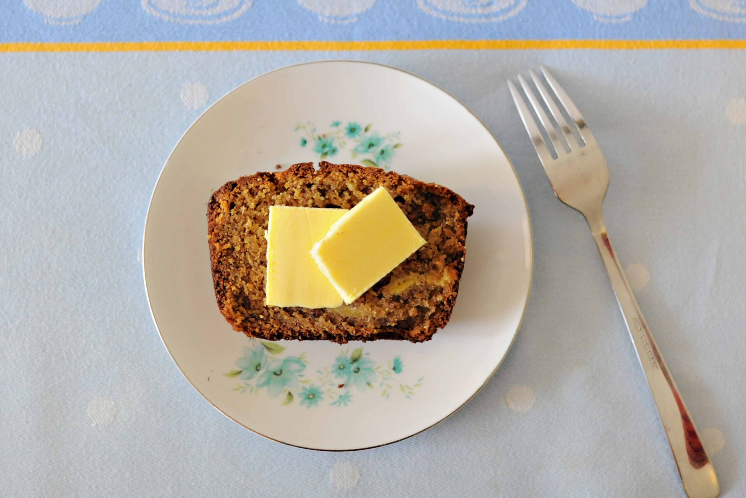 Cafe Style Banana Bread