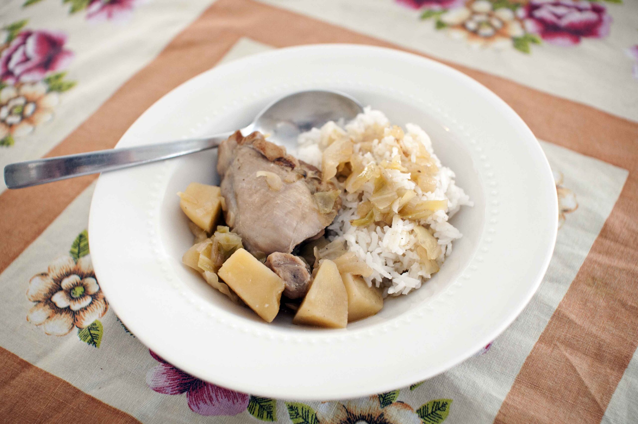 Filipino Chicken Soup (Nilagang Manok)